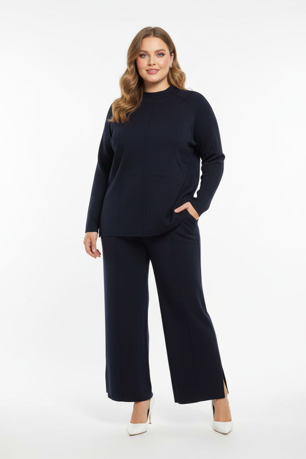 Knit Set With Front Seam And Slit Trousers — Navy