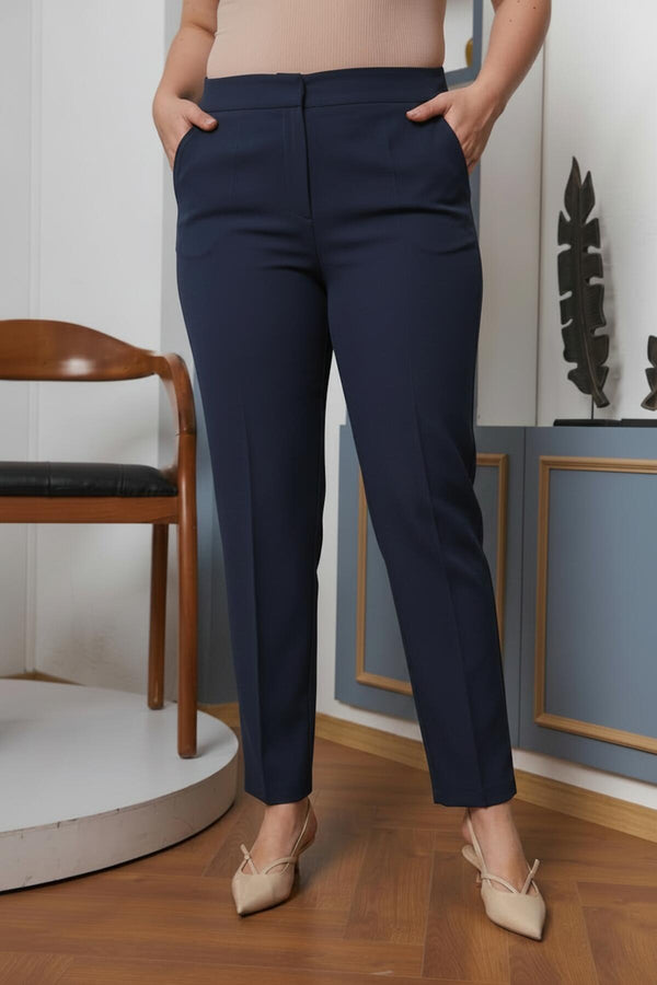 Marineblaue Stoffhose In Großen Größen