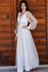 Langes Tüll - Abendkleid In Ecru