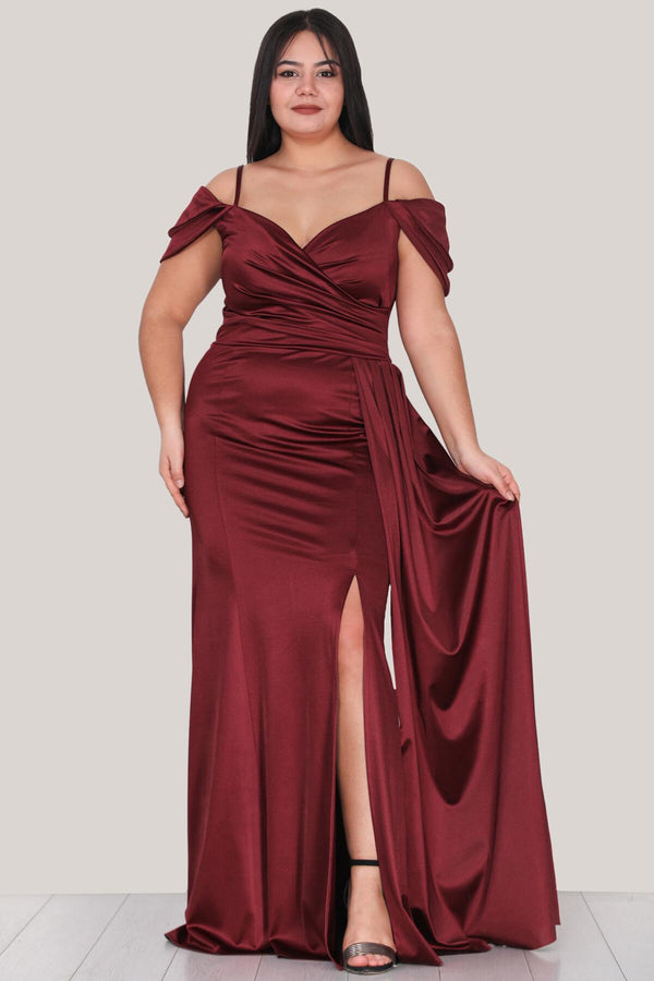 Plus - Size Satijnen Jurk Met Bandjes — Bordeaux