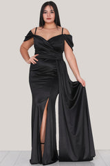 Zwarte Satijnen Avondjurk Met Smalle Bandjes (Plus Size)