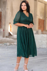 Abendkleid Mit Plissee In Der Taille – Grün