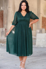 Abendkleid Mit Plissee In Der Taille – Grün