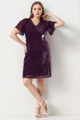 Plus - Size Midi - Jurk Met Taillebroche — Donkerpaars