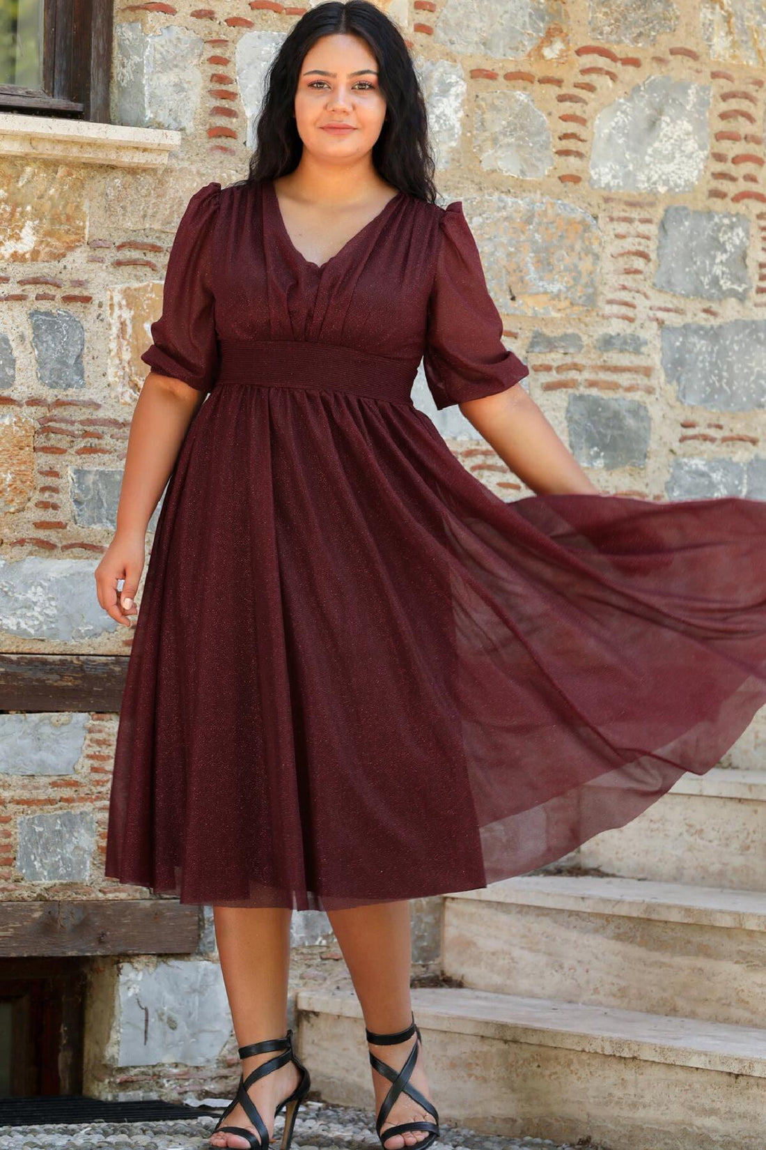 Abendkleid In Großen Größen Mit Plissierter Taille, Bordeaux