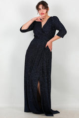 Langes Abendkleid In Marineblau Mit Glitzernden Ellbogenärmeln — Große Größen