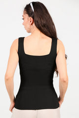 Gerippter Pullover Mit Eckigem Ausschnitt – Schwarz