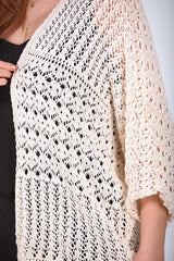 Cremefarbene Ajour‑Strickjacke