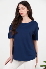 T - Shirt Met Ronde Hals En Afgeronde Zoom — Marineblauw