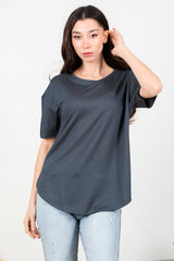 T - Shirt Met Ronde Hals En Afgeronde Zoom — Antraciet