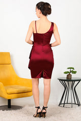 Kurzes Ein‑Schulter‑Abendkleid Mit Steinbesatz – Burgunder