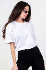 Kadın Yan Yırtmaçlı Bisiklet Yaka Oversize Tshirt  Ekru