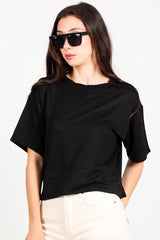 T - Shirt Mit Rundhalsausschnitt Und Seitlichem Schlitz – Schwarz