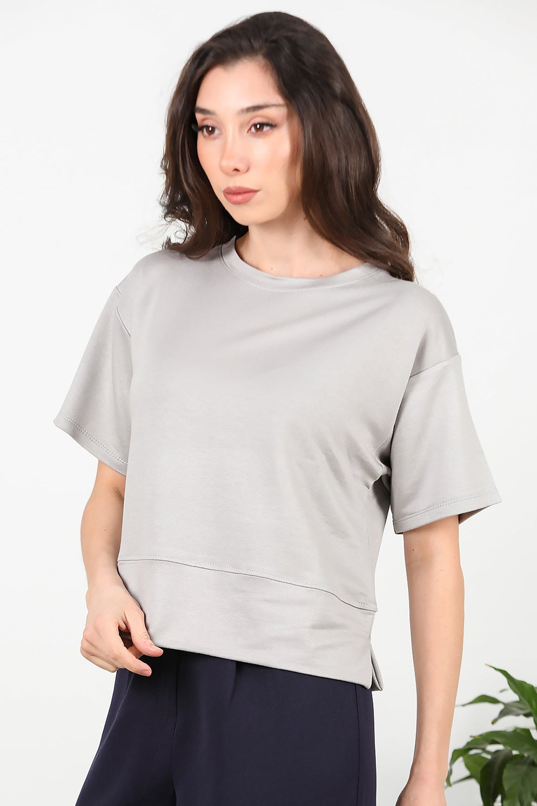 T - Shirt Met Ronde Hals En Zijsplit – Grijs