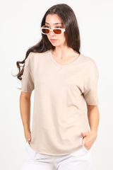 T - Shirt Met V - Hals En Ovalen Zoom — Taupe