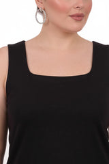Plus - Size Vierkante Hals Lichte Gevoerde Mouwloze Blouse — Zwart