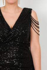 Plus - Size Long Sequin Evening Dress With Shoulder Chain — Black