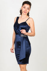Korte Één - Schouder Avondjurk Met Sierstenen In De Taille — Marineblauw