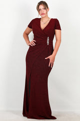 Abendkleid In Großen Größen Mit Verzierter Taille — Bordeaux