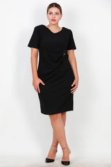 Große Größen – Kurzes Abendkleid Mit Steinbesatz An Der Taille, Schwarz