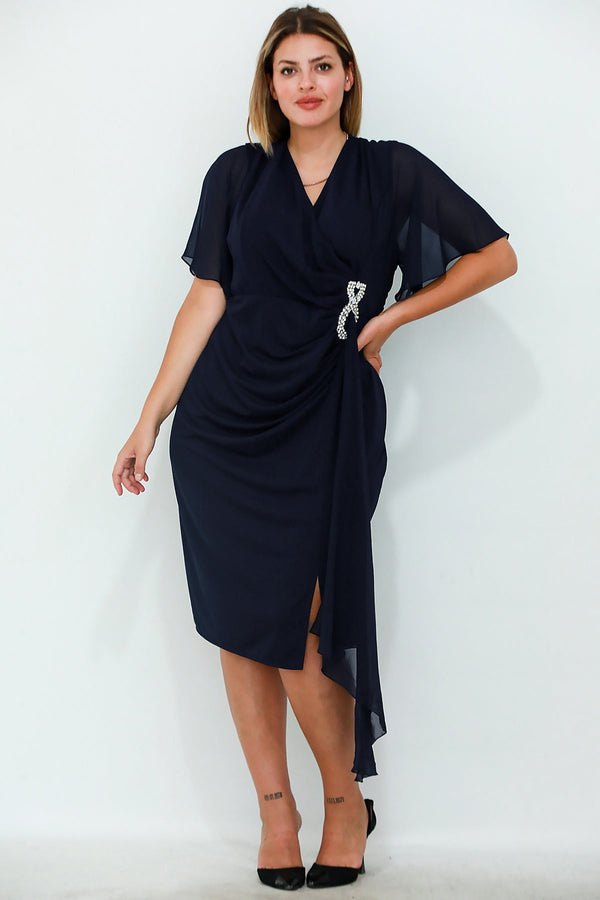 Chiffon Korte Avondjurk In Grote Maten Met Taillering — Marineblauw