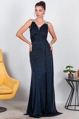 Glänzendes Maxikleid Mit Schulterdetail — Marineblau