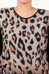 Plus - Size Blouse Met Luipaardprint — Zwart