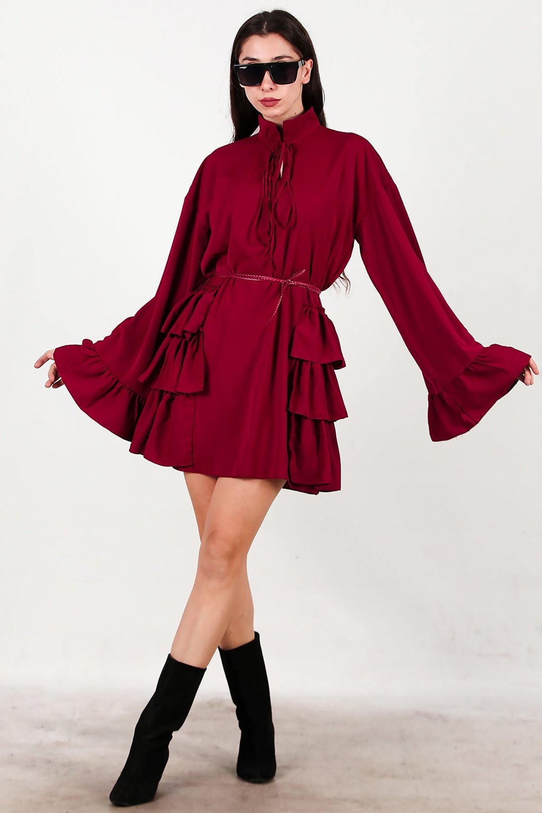 Kleid Mit Rüschen An Seiten Und Ärmeln — Bordeaux