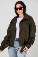 Korte Trenchcoat Met Plooidetail En Drukknopen — Khaki