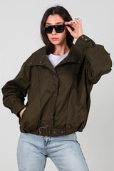 Korte Trenchcoat Met Plooidetail En Drukknopen — Khaki