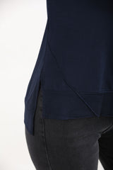 Ronde - Hals Blouse In Strawberry - Stof — Donkerblauw