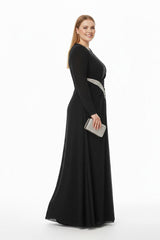 Große Größen Abendkleid, Steinbesetzte Taille, Lange Ärmel — Schwarz