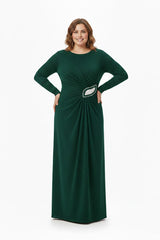 Abendkleid Mit Langen Ärmeln Und Taillendetail — Grün