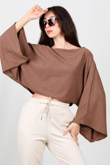 Blouse Met Vleermuismouwen En Boothals — Bruin