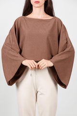 Blouse Met Vleermuismouwen En Boothals — Bruin