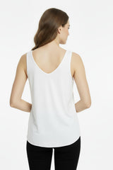 V‑Hals Top Met Afgeronde Zoom – Off‑White