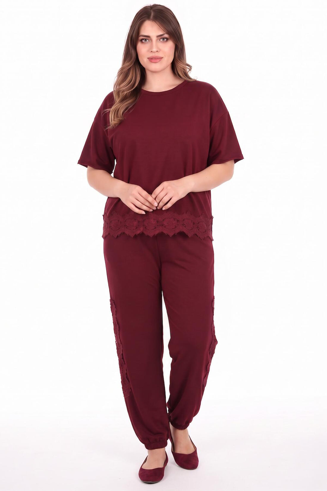 Plus‑Size Tweedelige Set Met Kantdetail — Bordeaux