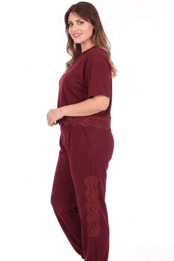Plus‑Size Tweedelige Set Met Kantdetail — Bordeaux