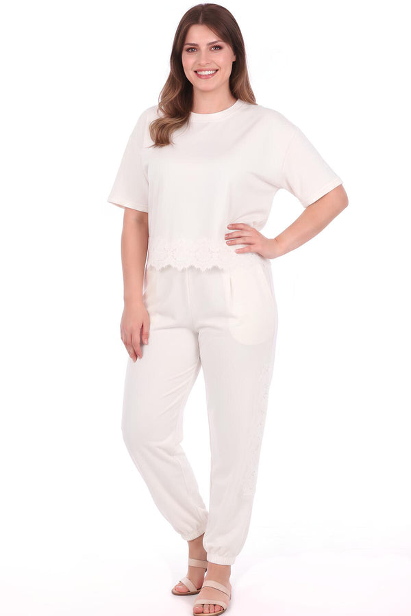 Set Met Kantdetails, Grote Maat — Off - White