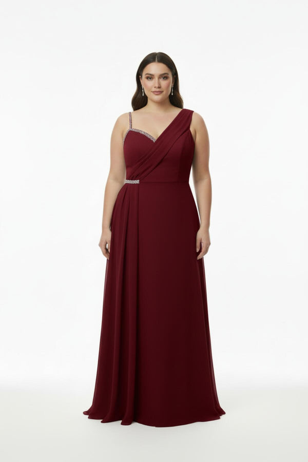 Plus - Size Mouwloze Lange Avondjurk, Gevormd Bij Buste En Taille — Bordeaux