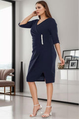 Plus - Size Midi - Jurk Met Taille - Accessoire — Marineblauw
