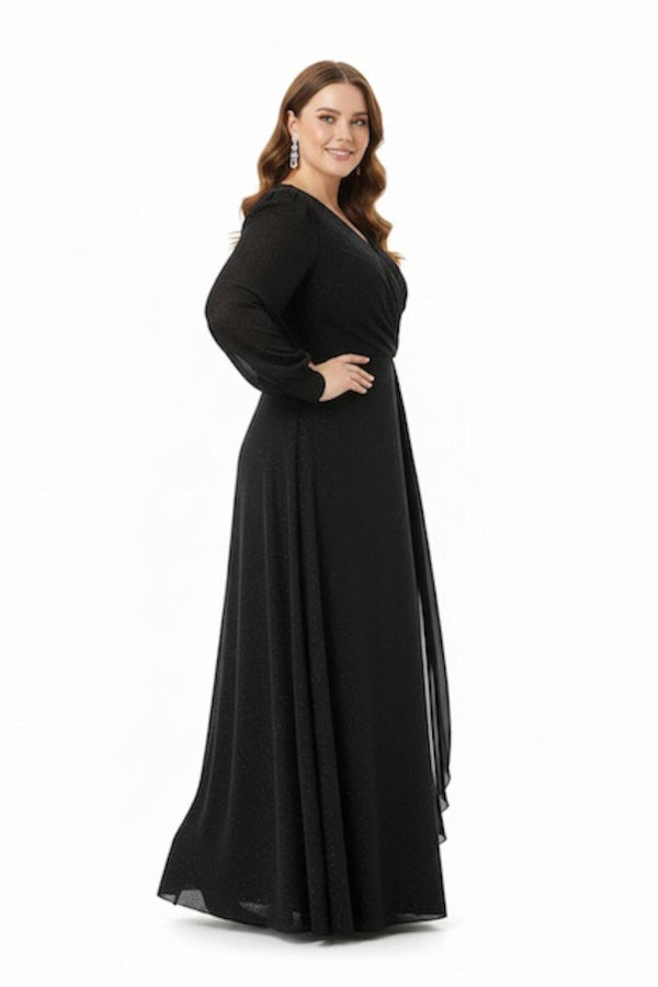 Plus‑Size Chiffon‑Overlay Avondjurk Met Taille‑Detail — Zwart