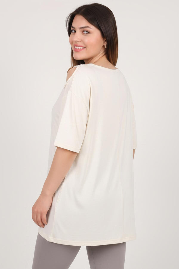 Ecru Blouse Met Gespdetail – Grote Maten