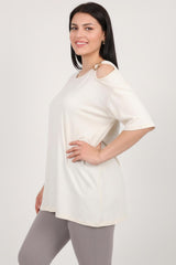 Ecru Blouse Met Gespdetail – Grote Maten