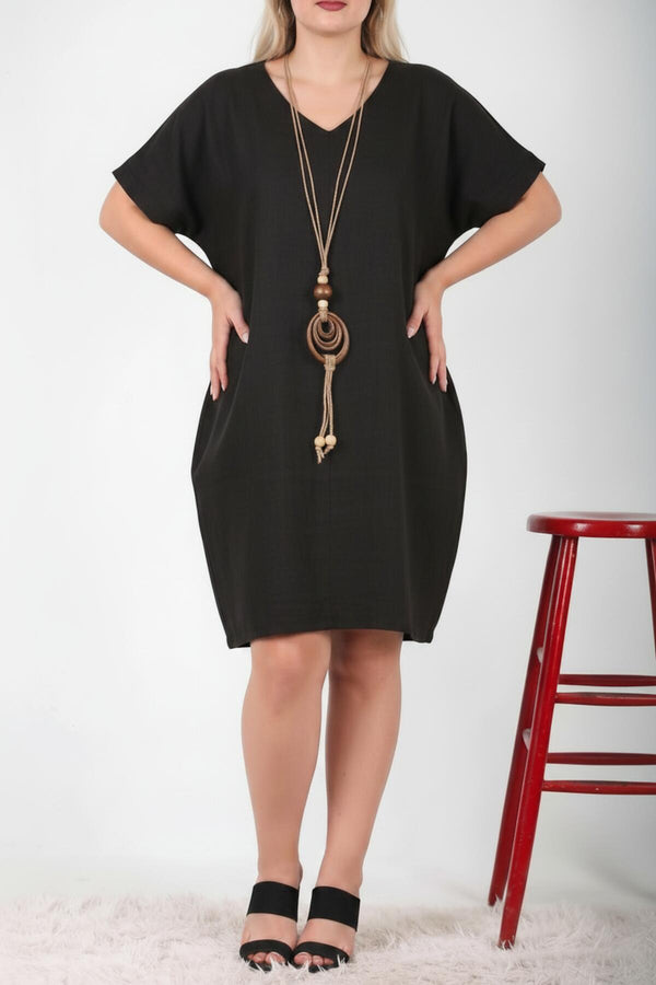 Jurk Met Ketting, Grote Maten — Zwart