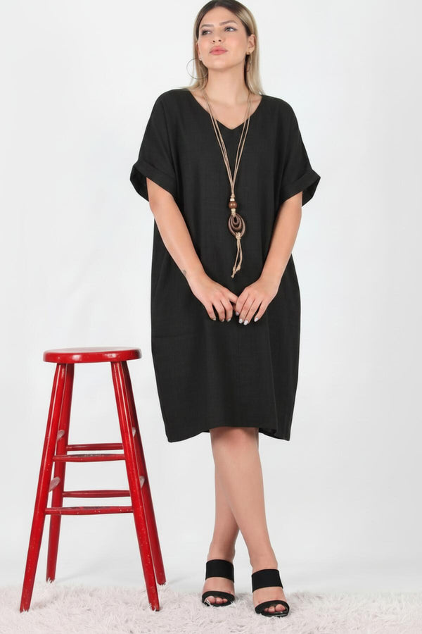 Jurk Met Ketting, Grote Maten — Zwart