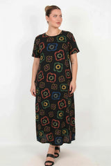 Gemustertes Kurzarmkleid In Großen Größen