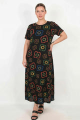 Gemustertes Kurzarmkleid In Großen Größen
