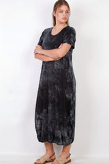 Plus‑Size Kurzarmkleid Mit Druckknopfsaum – Schwarz