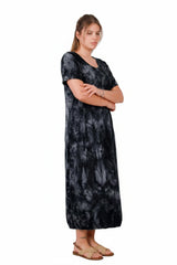 Plus‑Size Kurzarmkleid Mit Druckknopfsaum – Schwarz